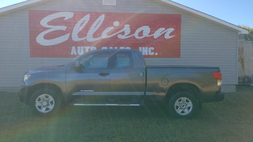 2011 Toyota Tundra Tundra Grade's photo