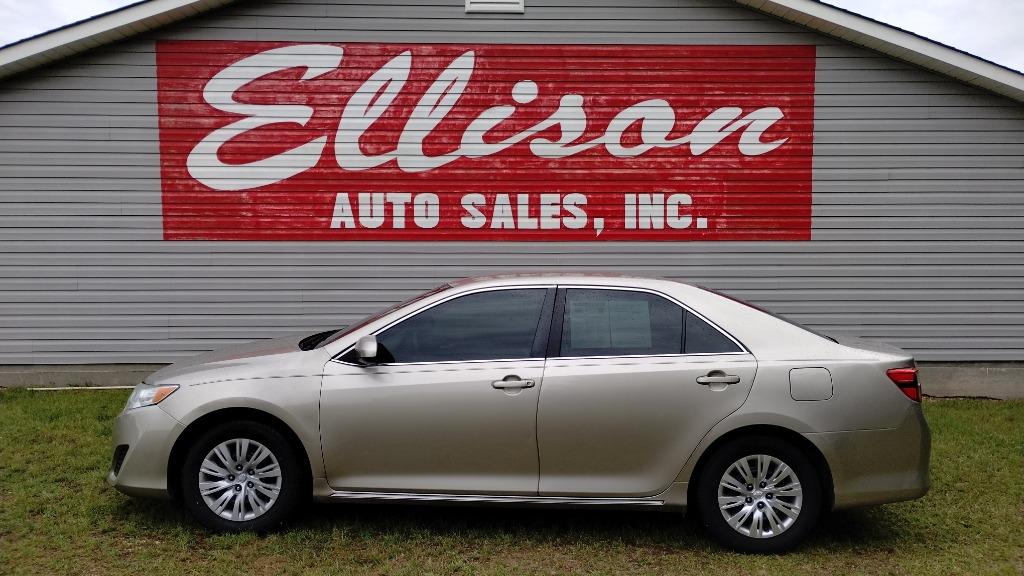 2014 Toyota Camry LE
